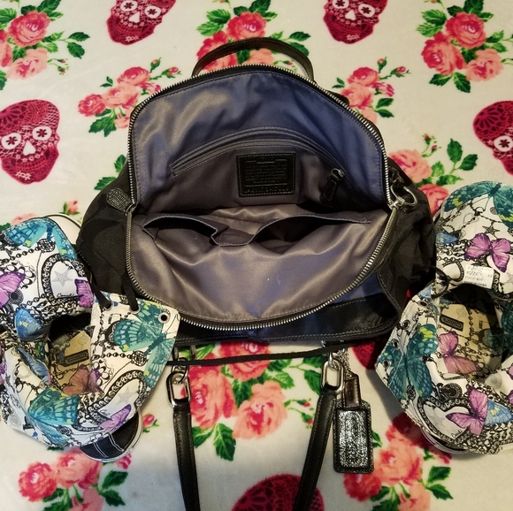 COPY - Coach Purse Only "Shoes SOLD" - Picture 3 of 5